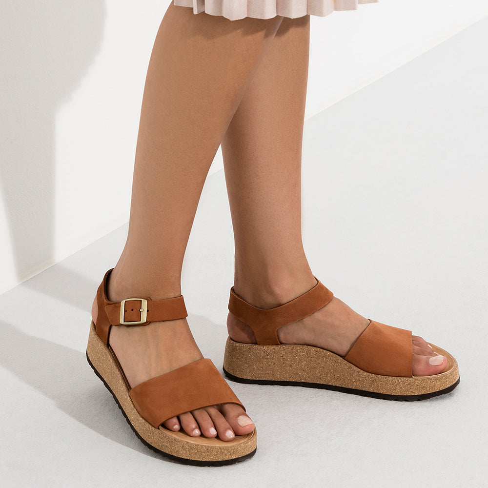 '- ["Birkenstock","Cinturino","Donna","Sandali Eleganti","Scarpe"] - Birkenstock Glenda Pecan Nubuck Leather - Lupis SRL