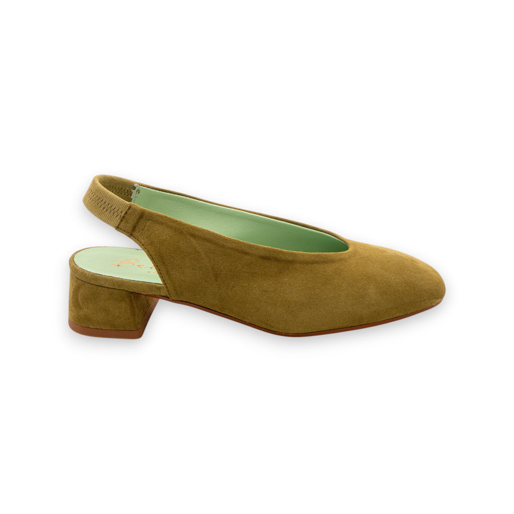 Belle Vie Women's Strap Shoe Via Cesare 17 Aloe 3.666-5