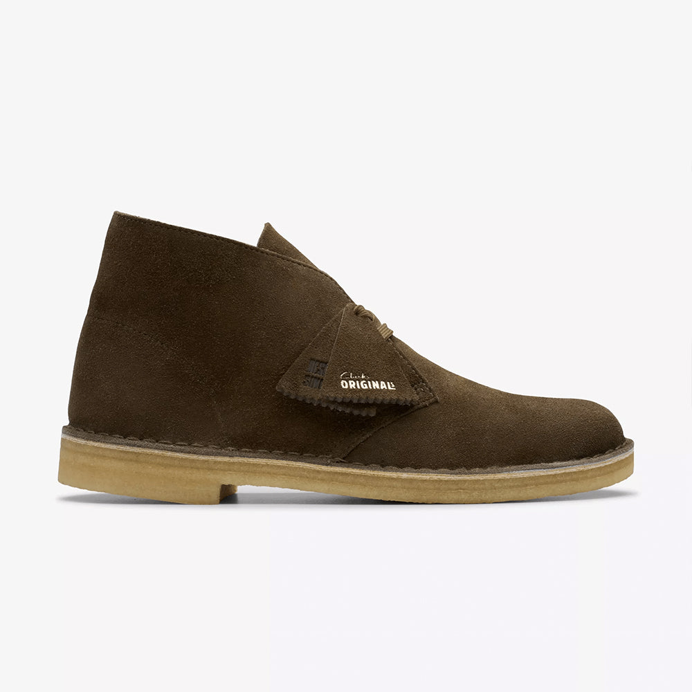 '- ["Clarks","Nuovo","Scarpe","Stivaletti","Uomo"] - Clarks Desert Boot M Dkhaki Sde Hairy - Lupis SRL
