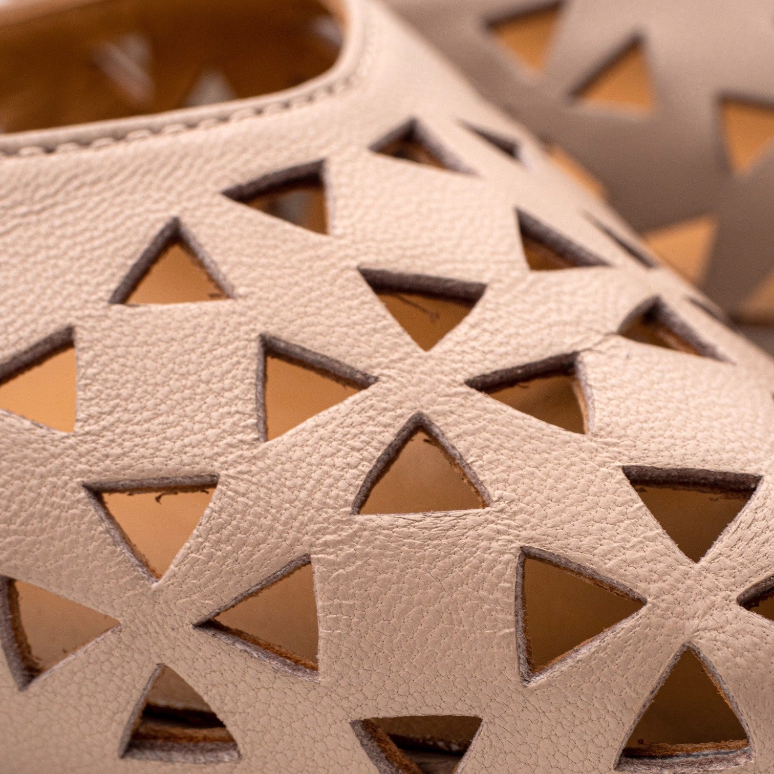 Eva Picci Slingback A Punta Donna Carmen Nappa Taupe