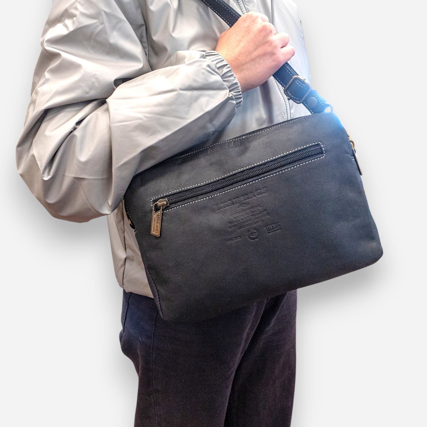 Leaf Bags Borsa Nero Pelle Invecchiato 3653