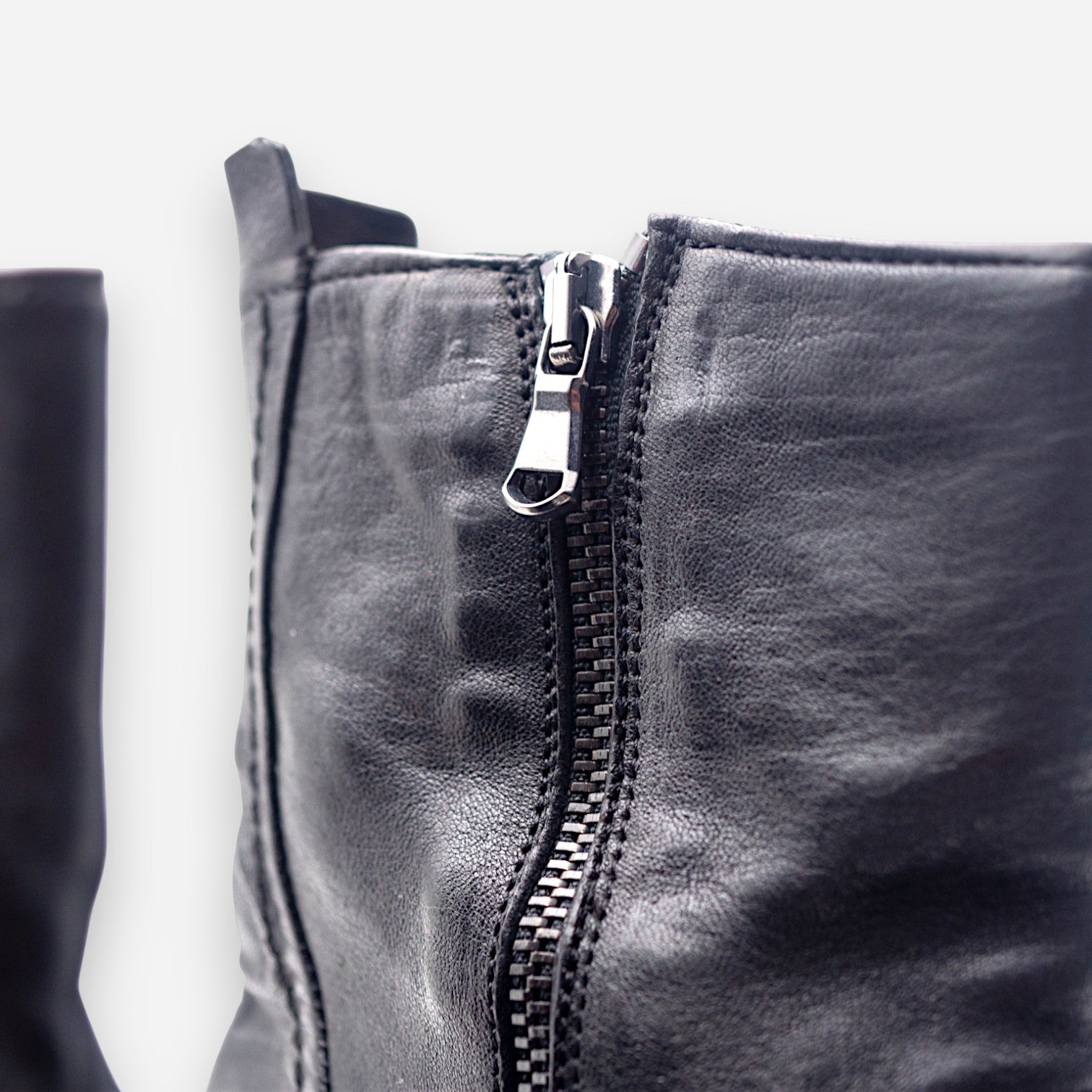 JP/DAVID Men's Ankle Boots in Black Leather BERLIN